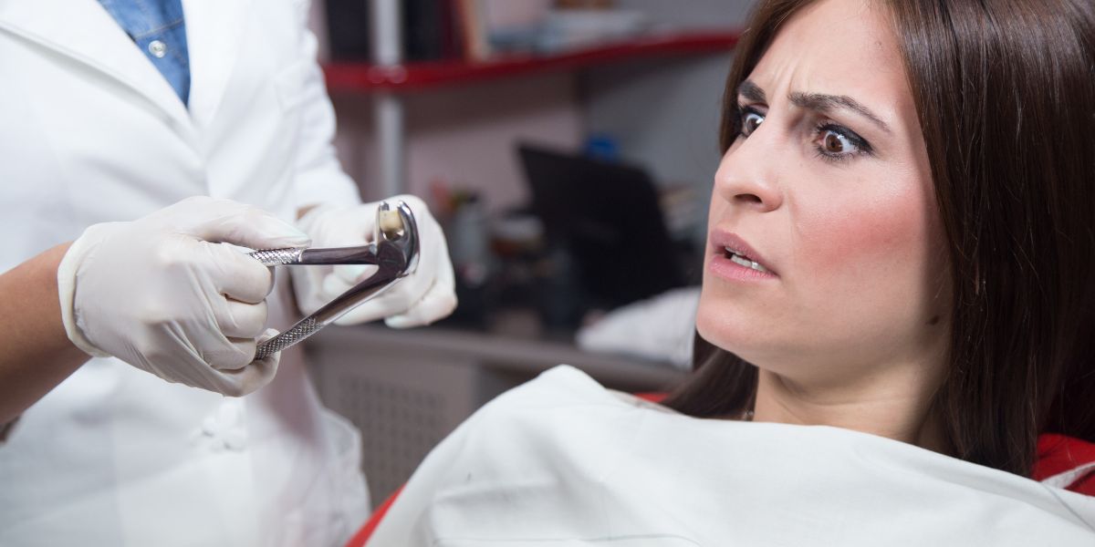 Dangers of Pulling an Abscessed Tooth
